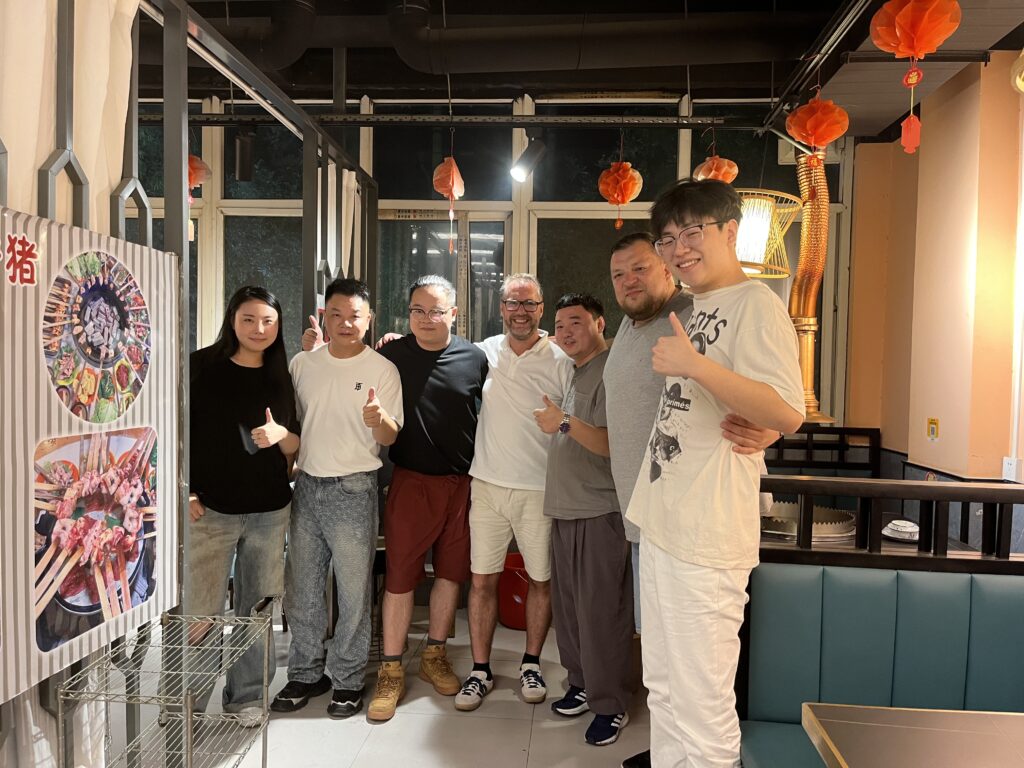 Gastfreundschaft auf Chinesisch - einfach nette Leute. Ein Foto musste immer sein ...